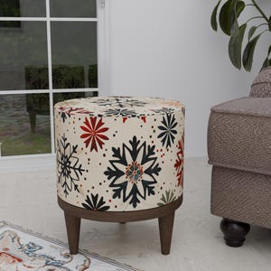 Snowflake pattern pouf, Beige color footstool, Winter theme footrest, Livingroom decor, Ottoman round bench, Eclectic footstool, Retro decor