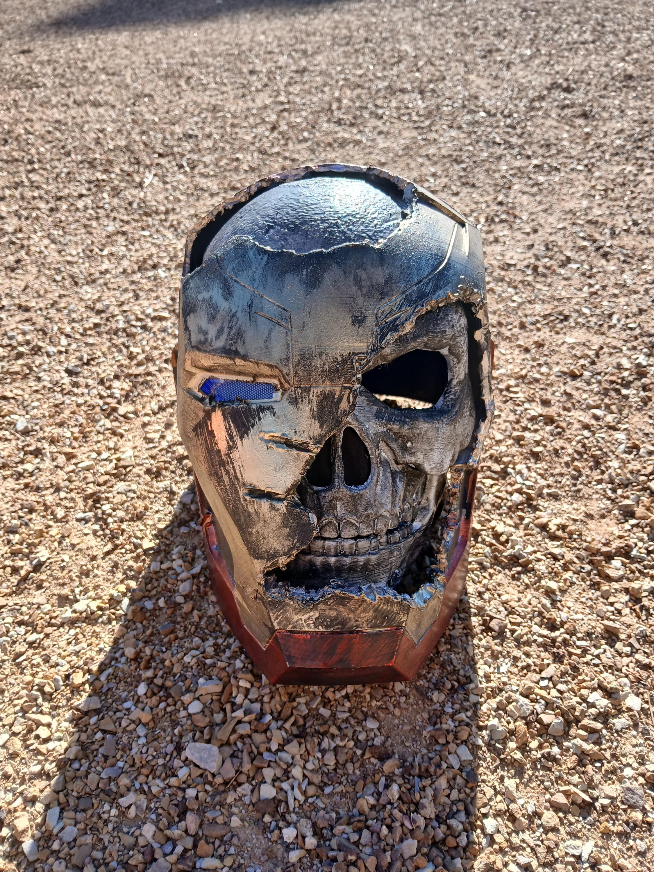 Iron Zombie Mark 46 Battle Damaged Helmet: Wearable 3d Print Cosplay Prop