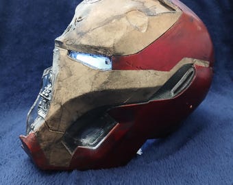 アベンジャーズ/エンドゲーム　マーク50 バトルダメージヘルメット マスタークラフト アベンジャーズ/エンドゲーム アイアンマン