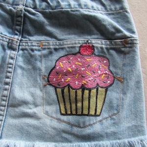 My Cupcakes  Hand Painted  Mini Denim Jean Skirt  Sz 2.