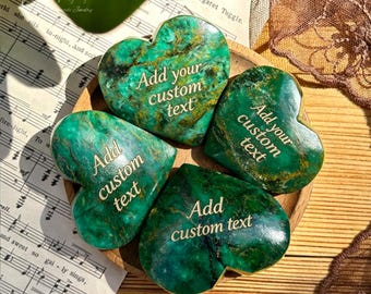 Corazón de esmeralda auténtica tallado en piedra, regalo de colección de decoración de cristal raro personalizado (2-3 pulgadas)