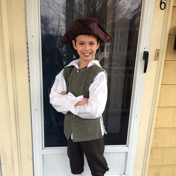 Disfraz de niño colonial o pirata: haga su pedido antes del 13 de octubre para la entrega en Halloween