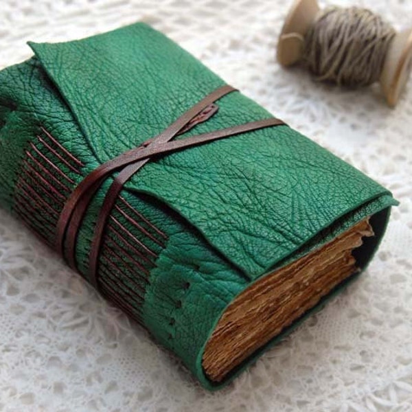 The Greenie - Distressed Leather Journal, Emerald Green, Antiqued Pages