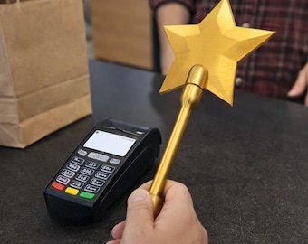 Bacchetta magica con carta di credito "Tocca per pagare" - Divertente accessorio per il mago dei pagamenti contactless