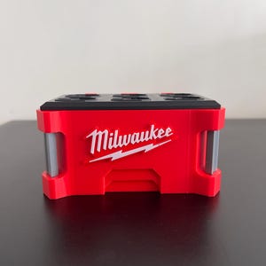 Porta-cartões de visita de Mlwaukee – Caixa de presente impressa em 3D para cartões-presente, organizador com tema de ferramentas, acessório de mesa exclusivo para fãs de Milwaukee