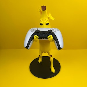 Custom Banana Controller Stand – Fun 3D Printed Holder for PlayStation/Xbox – Unique Gaming Decor