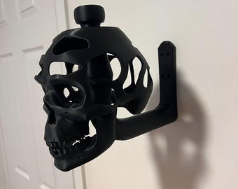 Wall-Mounted Skull Helmet Display Stand – Perfect for Motorcycle and Cosplay Helmets