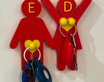Couples Key Holder – Cute and Creative Wall-Mounted Key Organizer, Perfect Gift for Husband, Wife, or Home Décor