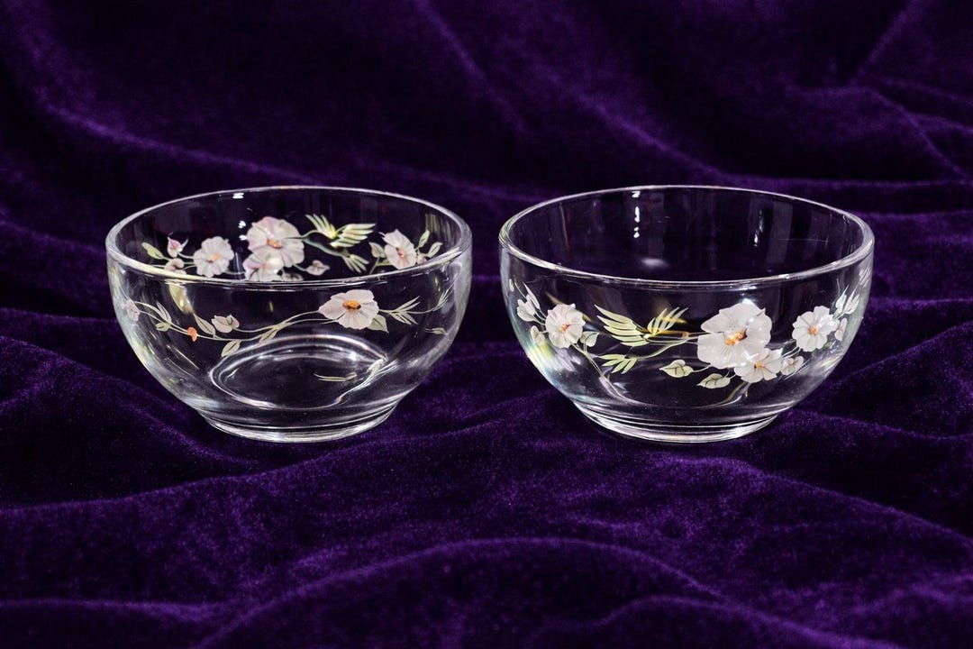 Avon Collectible Hummingbird Crystal Bowls.. Set of 2. - Etsy
