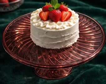 Visions Corning Cranberry Swirl pedestal cake stand 12 1/4” D