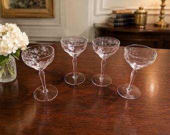 Vintage Etched Floral Champagne Coupe Glasses – Set of 4 Elegant Sherbet/Dessert Glasses, Clear Glass Stemware