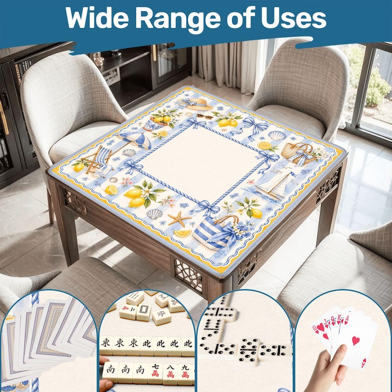Pu&ograve; includere: Un tavolo di legno con una tovaglia a tema spiaggia. La tovaglia presenta limoni, conchiglie e una borsa a righe. L'immagine mostra anche carte da gioco, domino e tessere di mahjong, con il testo "Wide Range of Uses" in alto.