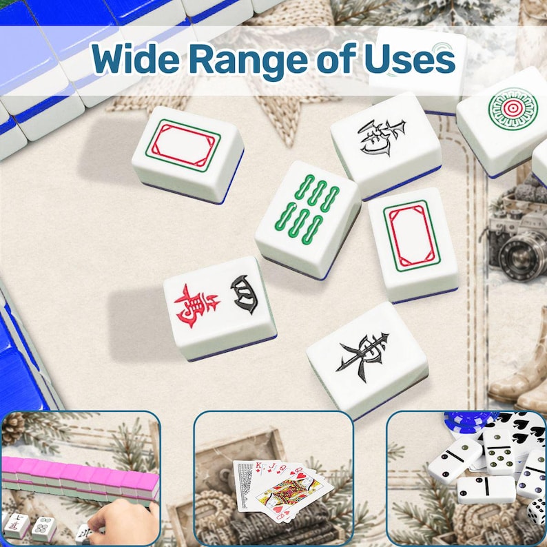 K&ouml;nnte beinhalten: Ein Set aus wei&szlig;en Mahjong-Spielsteinen mit blauen, gr&uuml;nen, roten und schwarzen Symbolen und Schriftzeichen. Das Bild enth&auml;lt den Text Wide Range of Uses sowie kleinere Eins&auml;tze mit rosa Spielsteinen, Spielkarten und schwarz-wei&szlig;en Dominosteinen.