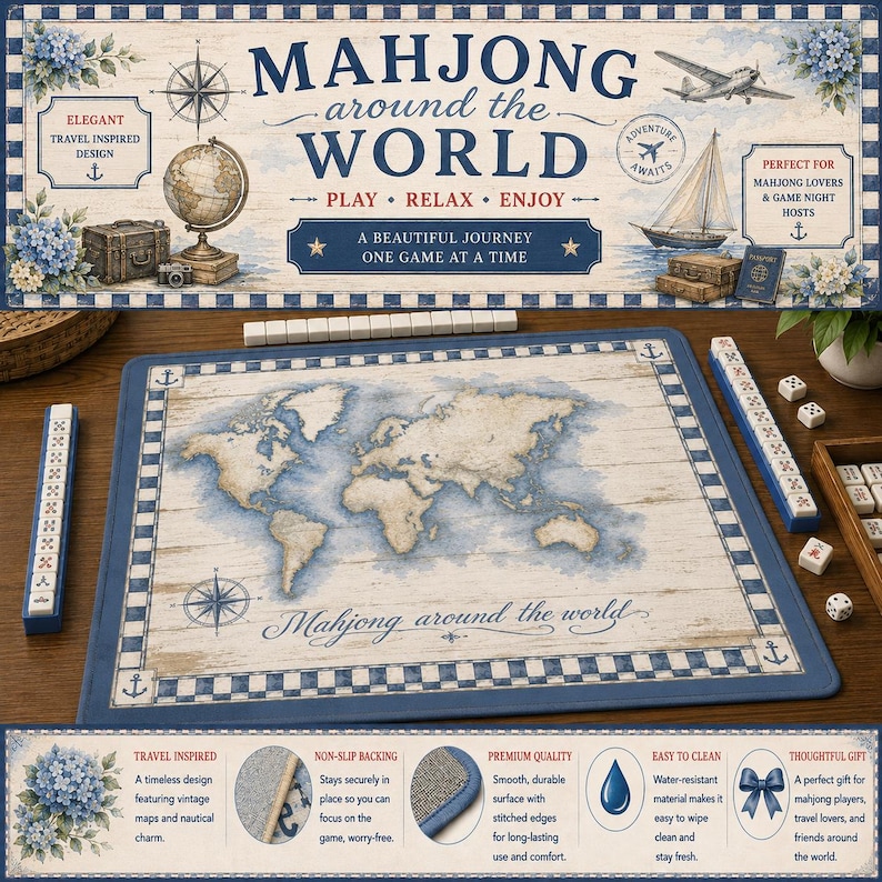 Op de afbeelding: Een Mahjong-spelset met een wereldkaartontwerp. Het spelbord heeft een blauw-wit nautisch thema met de tekst "Mahjong around the world". Inclusief tegels, dobbelstenen en een houten doos. De set is ontworpen voor reizen en spelavonden.