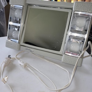 Rendez-Vous Lighted Vanity Mirror. 1980 Zellers