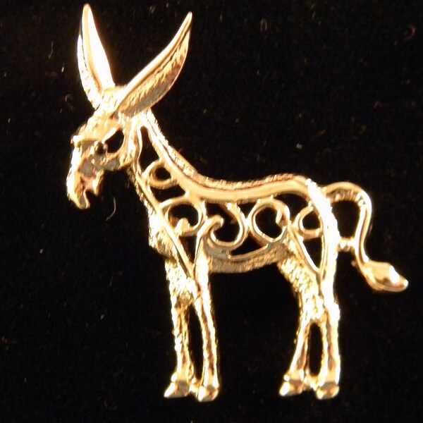 Sarah Coventry Donkey Filigree Pin