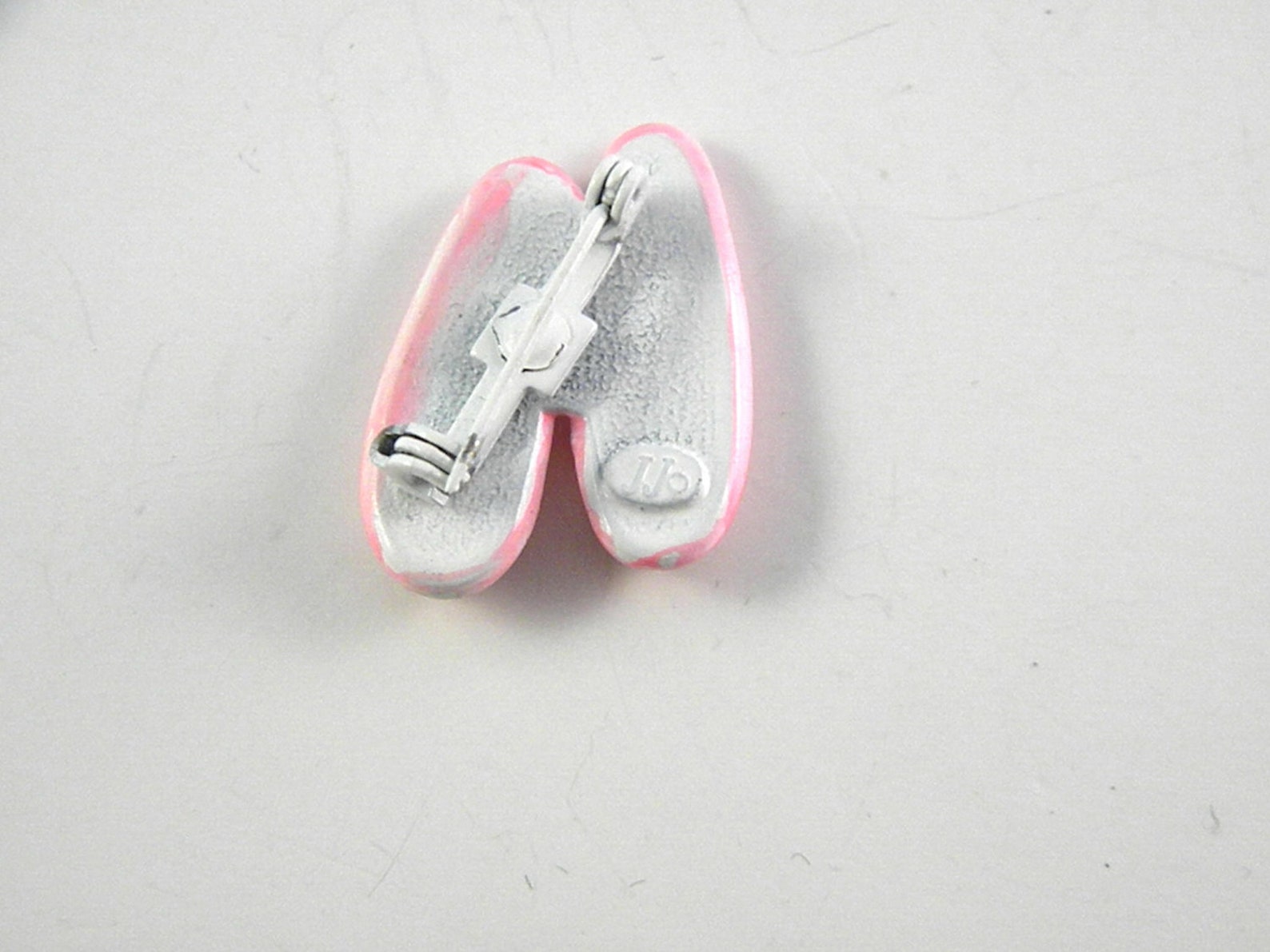 jj jonette pink enamel ballet slippers vintage brooch pin jj jonette pink enamel ballet slippers vintage brooch pin