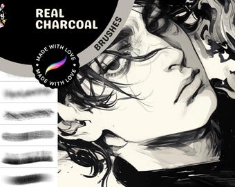 Pode incluir: Um conjunto de pincéis digitais para criar desenhos realistas de carvão. Os pincéis são mostrados em um fundo branco com uma ilustração em preto e branco do rosto de uma pessoa. O texto "REAL CHARCOAL BRUSHES" é exibido no canto superior direito da imagem. O texto "MADE WITH LOVE" é exibido em um círculo no canto superior esquerdo da imagem.