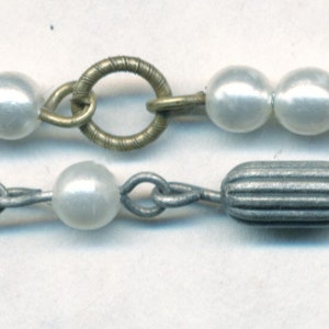 S A L E VINTAGE PEARL LINKAGE Prijs per voet Twee stijlen
