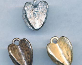 fab hammered cast hearts 3 colors 3/4"  4 Pieces
