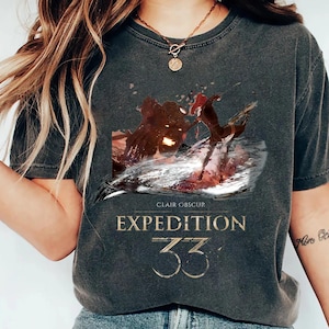 Clair Obscur Expedition 33 Maelle Battle Scene T-Shirt – Epic Gamer Tee Gift for Fantasy RPG Fans, Unisex Gaming Shirt