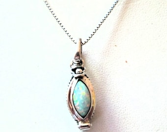 NECKLACE - FIRE OPAL - Poison -  Opens -  Sterling Silver - 16 inch  necklace275