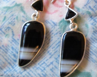 EARRINGS - Black  BOTSWANA - AGATE  - Black Onyx - 925 - Sterling Silver   - French hook - earrings464