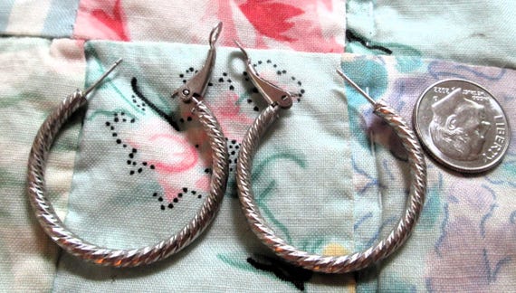 Vintage Sterling Silver Patterned Hoop Earrings - image 2
