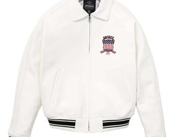 Chaqueta bomber de piel de vacuno blanca Avirex icónica para hombre, estilo aviador