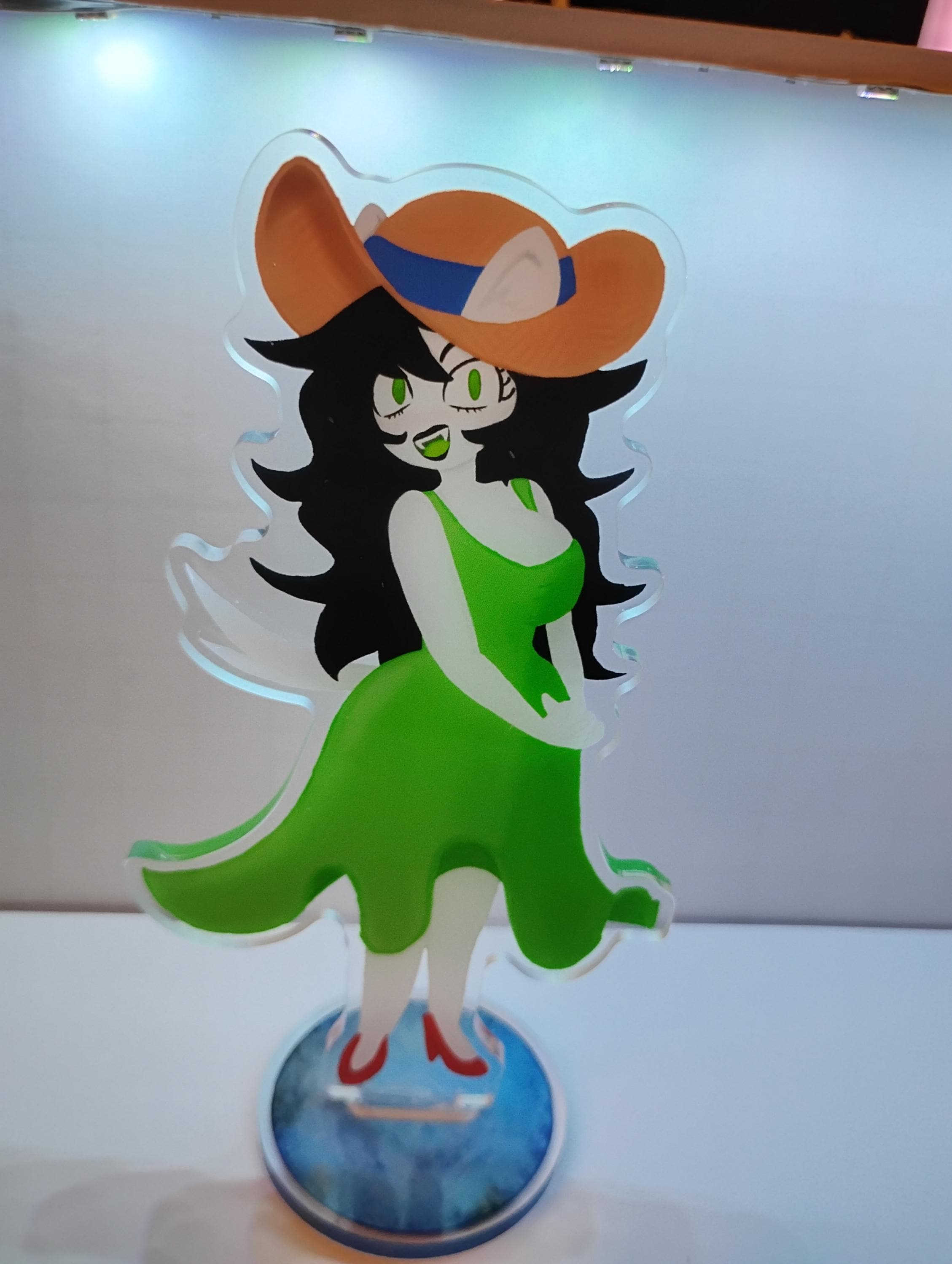 Jade Harley Acrylic Stand