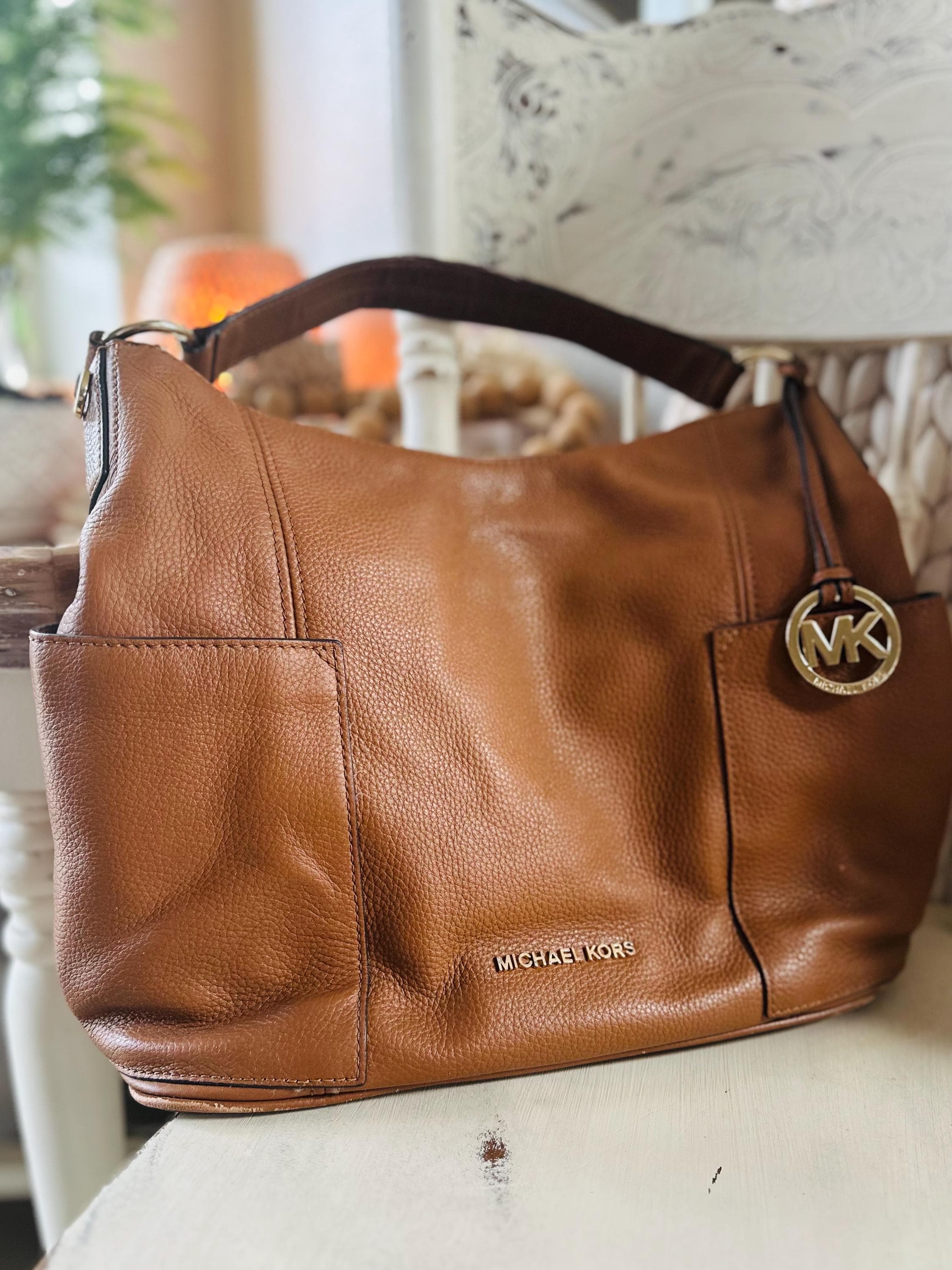 Michael kors anita shoulder bag discount