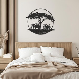 Moderna arte murale in metallo con silhouette di natura ed elefante, arte murale in metallo con paesaggio di montagna e foresta, arredamento rustico ispirato alla natura
