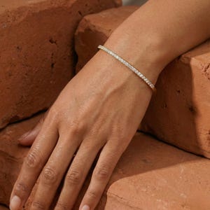 Round Cut Lab Grown Diamond Bangle Bracelet, IGI certified Lab Diamond Bracelet For Wedding Gift, 14K Solid Gold Round Cut Bracelet For Gift