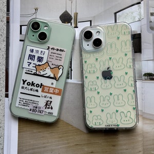 Kawaii Anime Japanische Zeichnung Grünes Kaninchen und Shiba Hund Handyhülle für iPhone 16 15 14 13 12 11 Pro 15 Pro Max 15 Pro 16 Pro