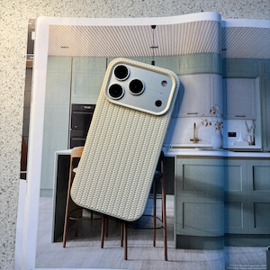 Gewebte iPhone Hülle: Minimalist Matt, Teeweiß & Schwarz Bild 6