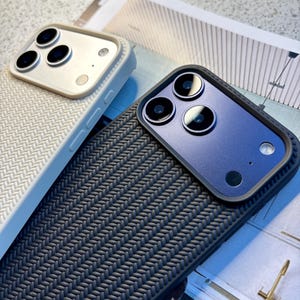 Gewebte iPhone Hülle: Minimalist Matt, Teeweiß & Schwarz Bild 11