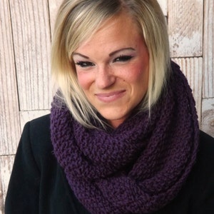 KNITTING PATTERN - The Serenity Infinity Scarf Pattern - Knit Infinity Scarf Pattern - Chunky Cowl Knit Pattern - Trendy Winter Accessory
