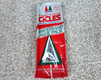 Vintage Mystic Icicles Silver Tinsel Christmas Tree Decor 3000 Strands 18 Inch
