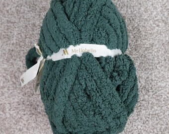Mellobello Chunky Chenille Yarn Forest Green Super Bulky Soft Velvet DIY Craft