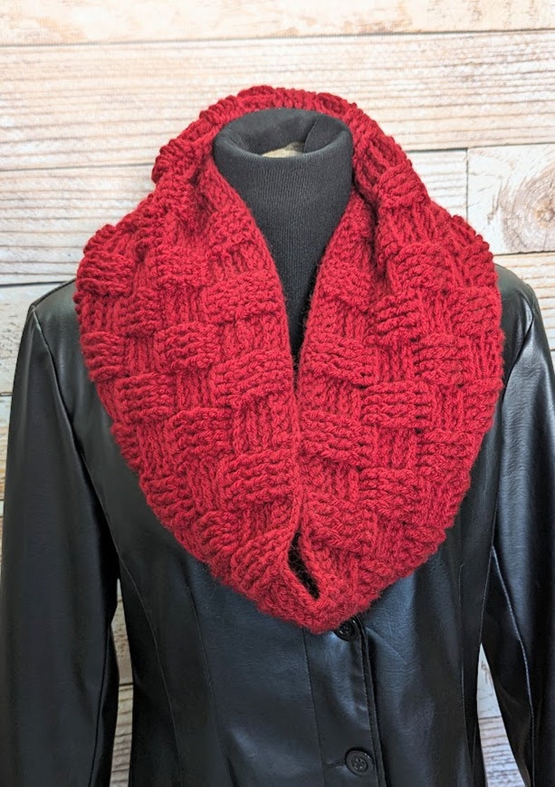 Chunky Infinity Cowl Basket Weave Cowl Hooded Cowl Winter Cowl Chunky Winter Cowl Textured Scarf Infinity Scarf image 1