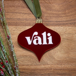 Adorno navideño acrílico personalizado: Árbol de Navidad con nombre personalizado