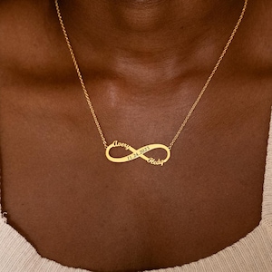 Infinity Necklace with 2 Names, Personalized Infinity Pendant, Couples Name Necklace, Engraved Date Necklace, Gift for Mom, Anniversary Gift