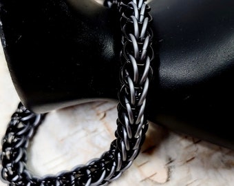 Black and Grey Chainmaille Bracelet