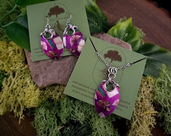 Book Lover's Scalemaille Earrings and Pendant
