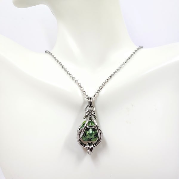 Mini D20 Pendant: Green