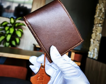 Luxury Handmade Chèvre Leather Bifold Wallet | Vegetable Tanned Goatskin | Minimalist Men’s Wallet