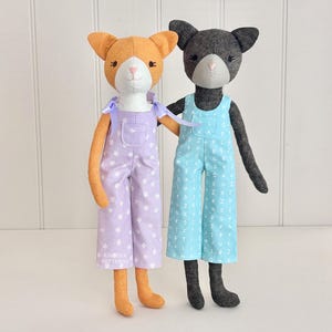 Easy Cat Sewing Pattern and Instructions with Step-By-Step Photos, Personalised Mini Kitty Plushy, Sew Your Own Linen Waldorf Kitten Doll