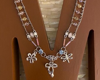 Vintage Silver Tone Charm Necklace: Bejeweled Flower & Dragonfly Charms