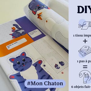 Puede incluir: Un proyecto de manualidades para hacer un juguete de fieltro con temática de gato. El proyecto incluye una tela impresa con un diseño de gato, una guía paso a paso e instrucciones para crear seis objetos de fieltro. El proyecto se titula "#Mon Chaton".