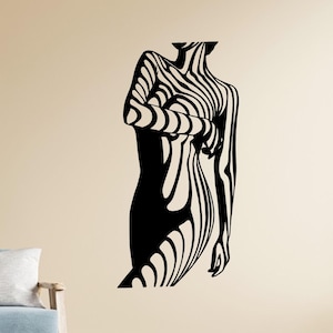 Minimalist Woman Body Metal Wall Art: Modern Feminine Silhouette